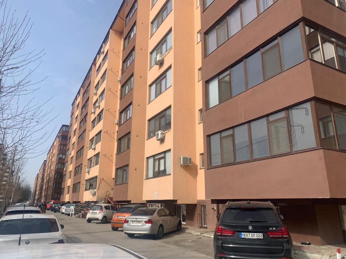 Studio Militari Residence Mr_1 Rosu Экстерьер фото