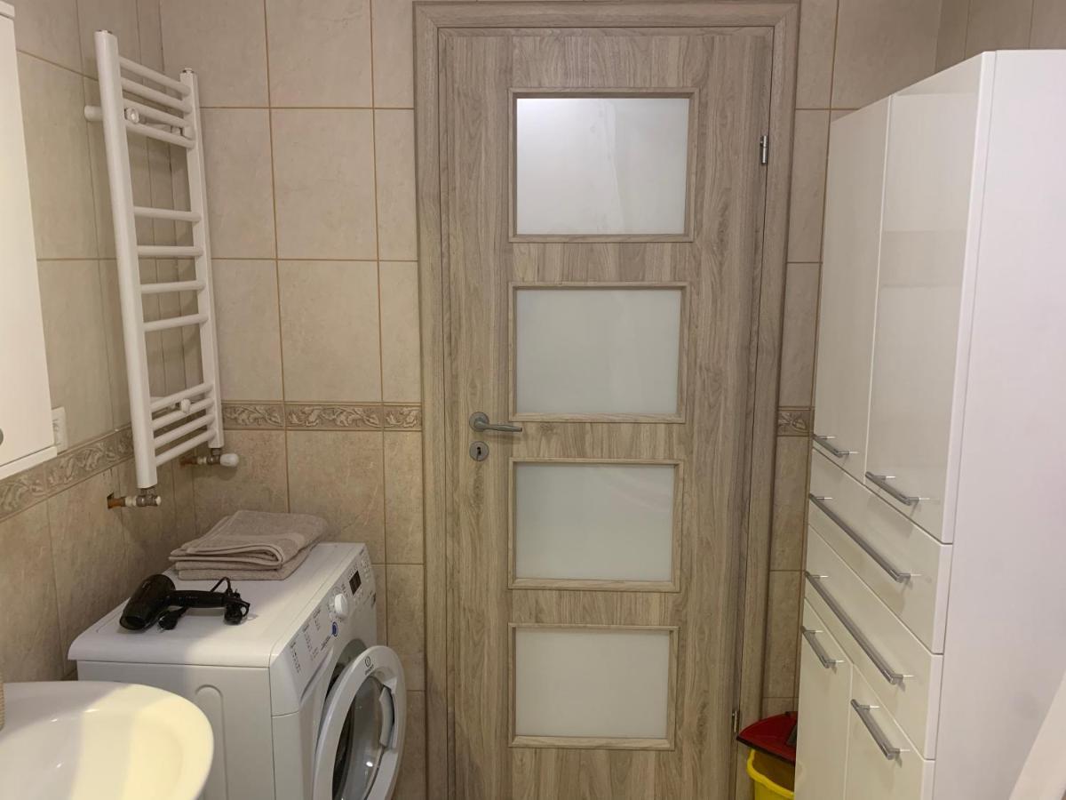 Studio Militari Residence Mr_1 Rosu Экстерьер фото