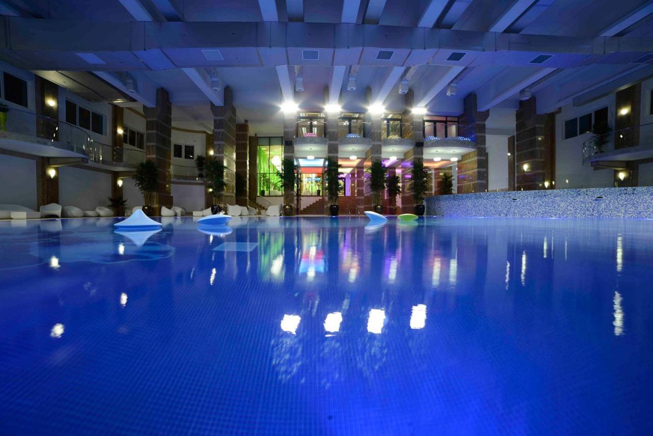 Studio Militari Residence Mr_1 Rosu Экстерьер фото